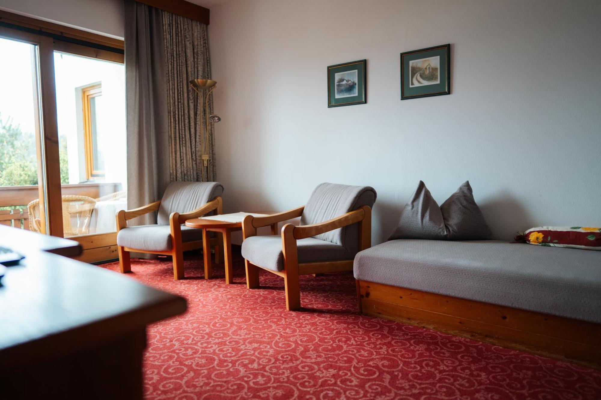 Seehotel Ressmann โดรโบลัค อัม ฟาเคอร์เซ ภายนอก รูปภาพ